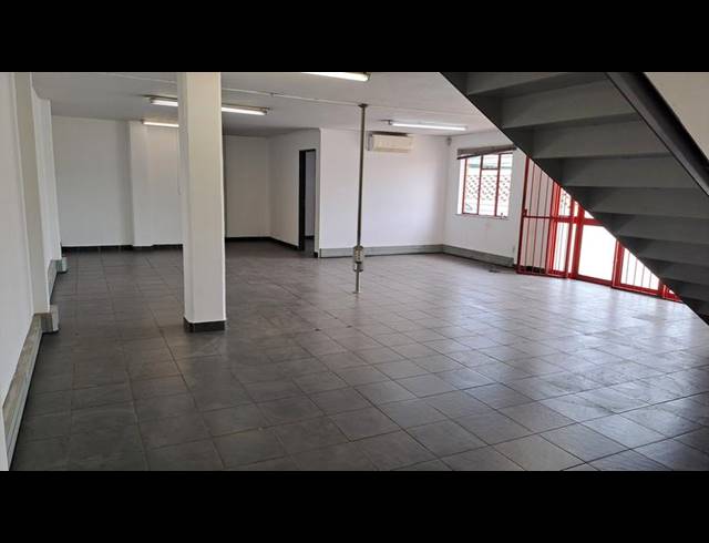 INDUSTRIAL PROPERTY TO RENT IN SAMRAND BUSINESS PARK